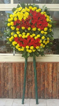 Cenaze çelengi çiçek modeli  Kütahya çiçekçi mağazası 